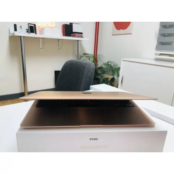 MacBook Air M1 8 GB 256 GB SSD 13.3" MGND3TU/A Altın