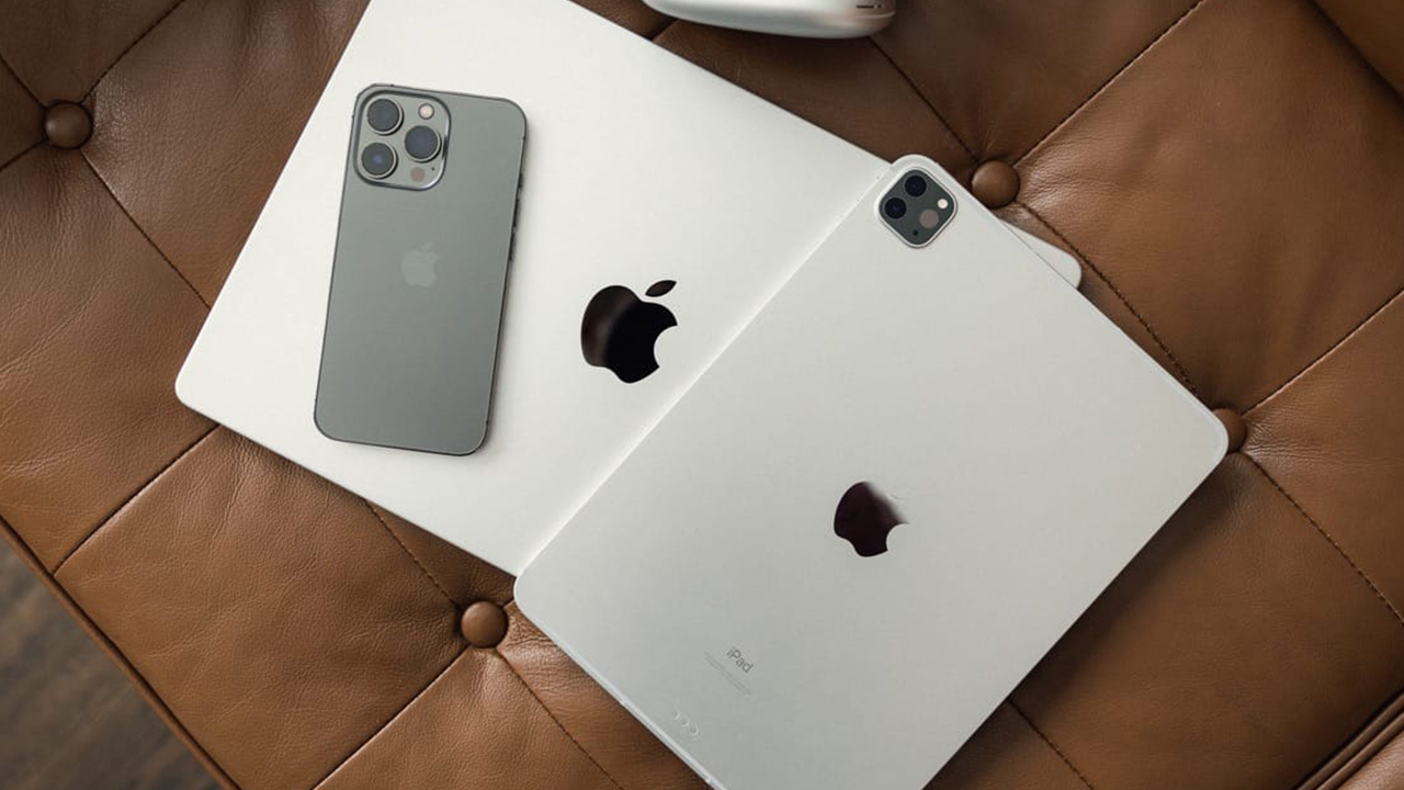 Apple Paketi - iPhone 15 Pro + MacBook Air M4 + iPad Pro